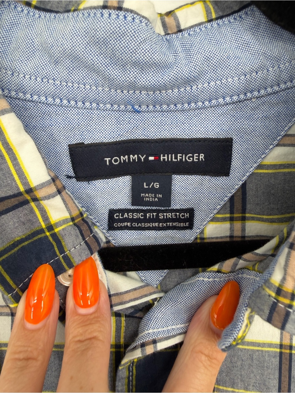 Tommy Hilfiger Plaid Button Up Shirt - Picture 2 of 4